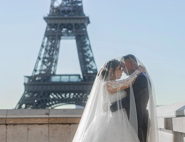 Complimentary Pre-wedding Photoshoot & Prints